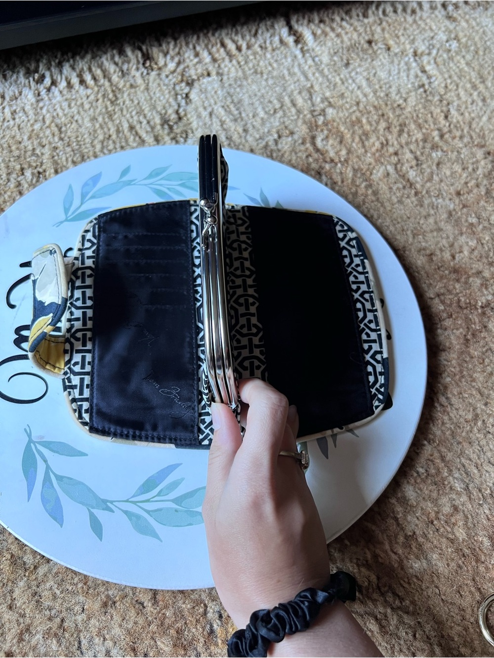 Quilted Vera Bradley "Kiss n' Snap" organizer wallet in the retired Dogwood. - Picture 12 of 17